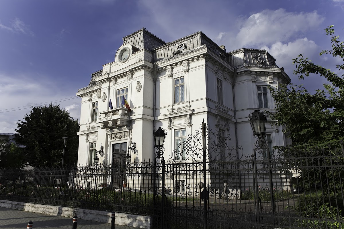 Ion Ionescu-Quintus Prahova County Art Museum