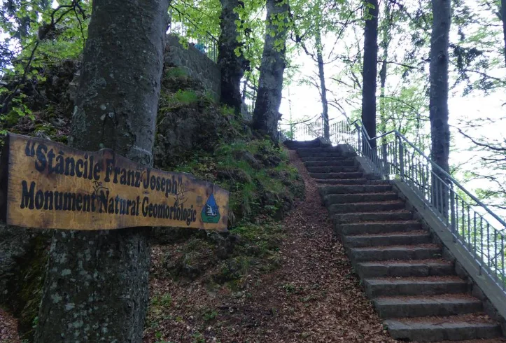 Royal Path and Franz Joseph Cliffs, Sinaia