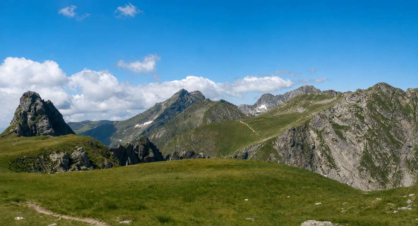 Rezervatia Naturala Dealul Zackel