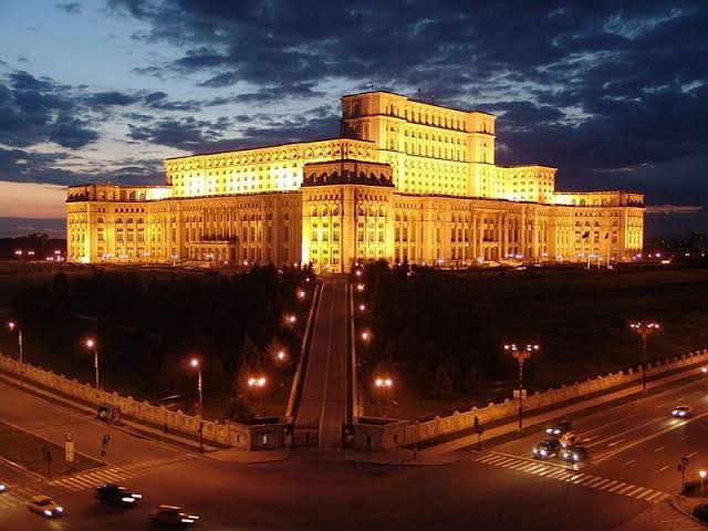 Palatul Parlamentului (Casa Poporului)