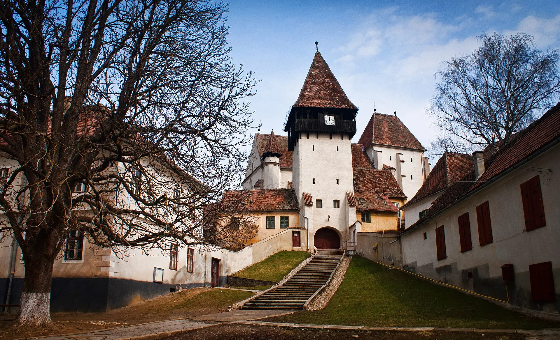 Bazna Fortified Church