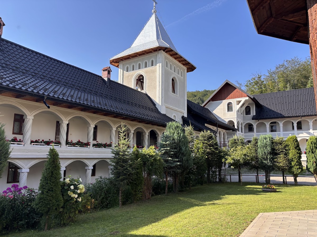 Mănăstirea Dejani