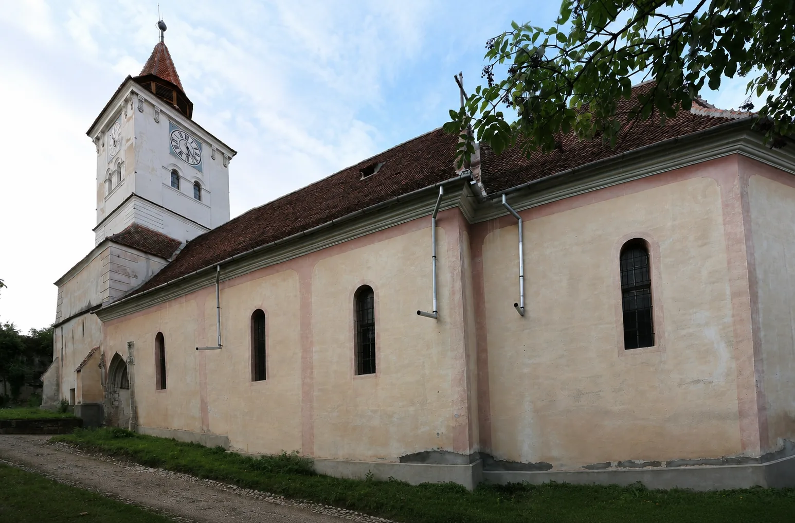 Biserica Fortificată din Măieruș