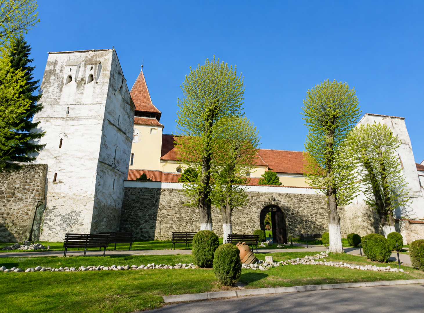Biserica Fortificată Ghimbav