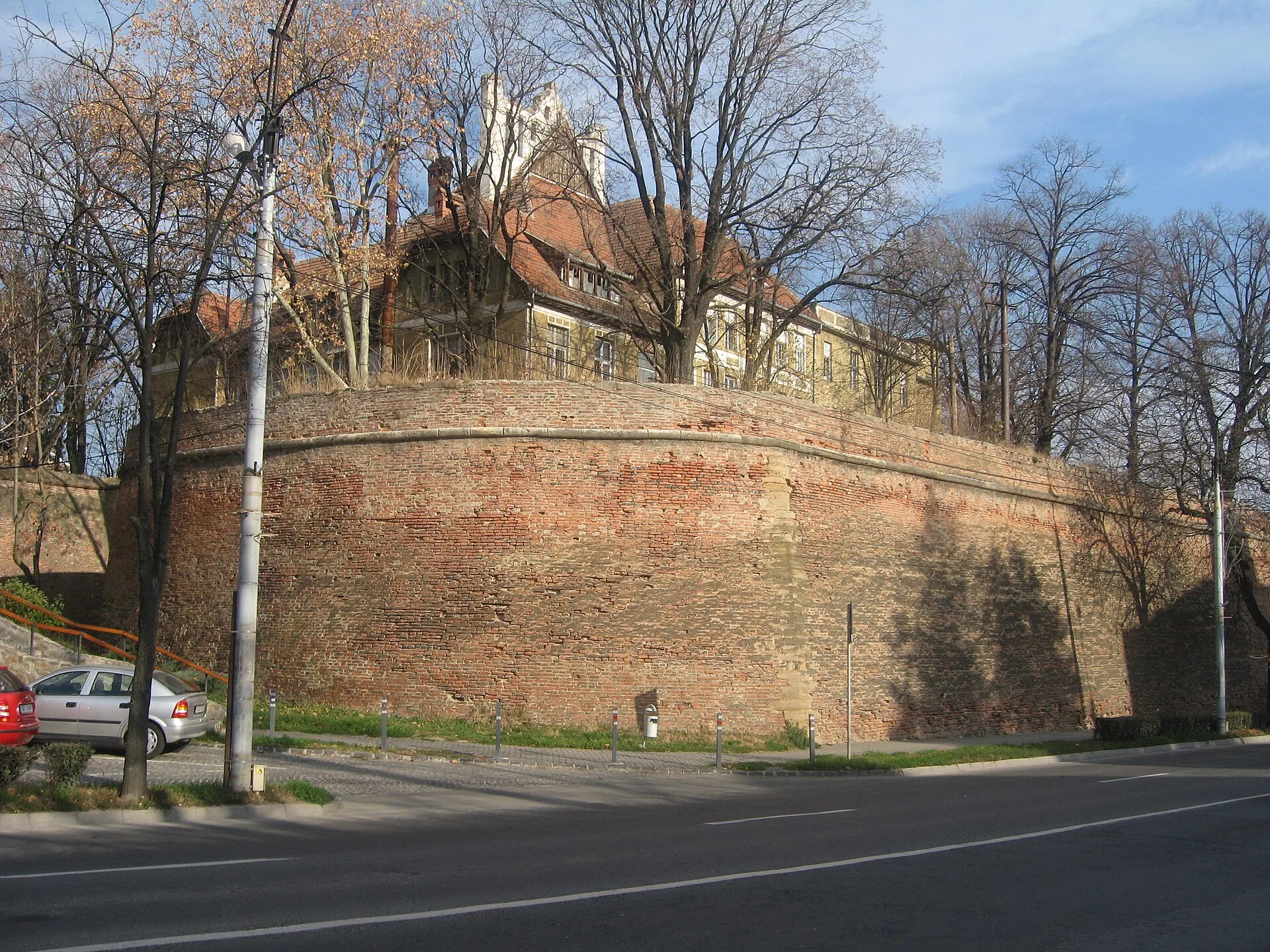 Haller Bastion