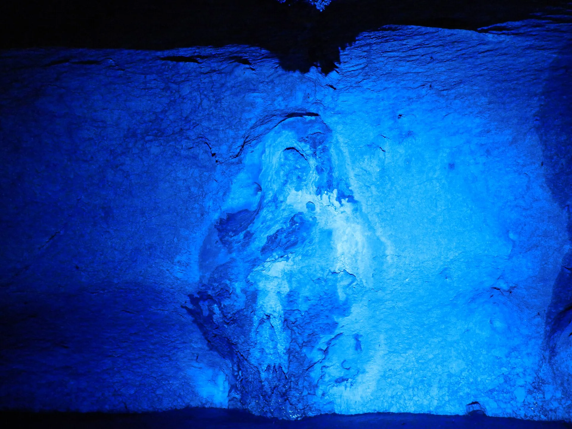Bolii Cave