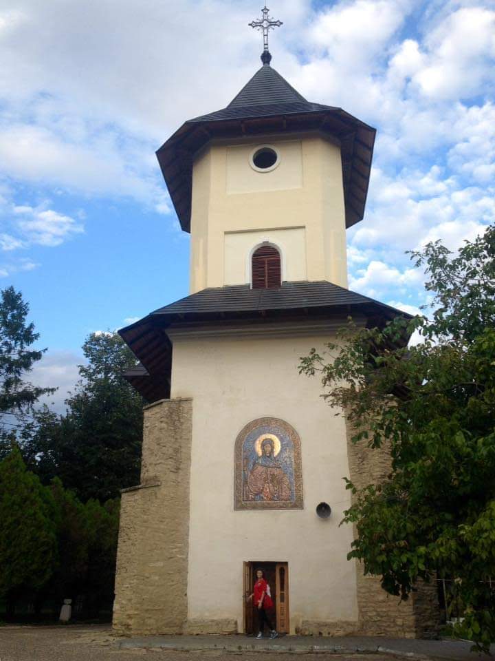 Biserica „Cuvioasa Parascheva” din Târgu Frumos
